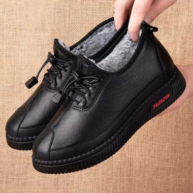 Giày Cotton Boots Nữ Mùa Đông 2.023 Chống Trơn Trượt Ấm Lông Cừu Cực Dày 277,146₫ 2