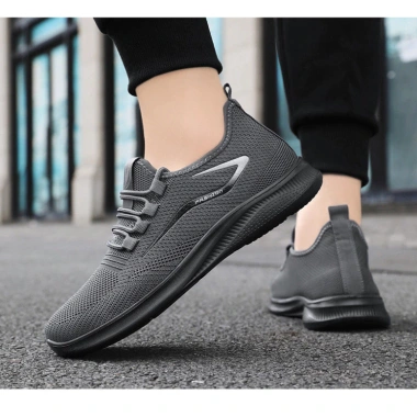 Giày Sneaker Nam Vải Lưới Siêu Nhẹ Thoáng Khí Thời Trang Giá 542.500 Giao Nhanh