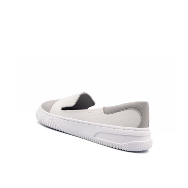 Giày Sneaker Nữ Tomoyo Da Microfiber Hoạ Tiết Sọc Caro SIÊU CÁ TÍNH Giá 467.500₫ 2