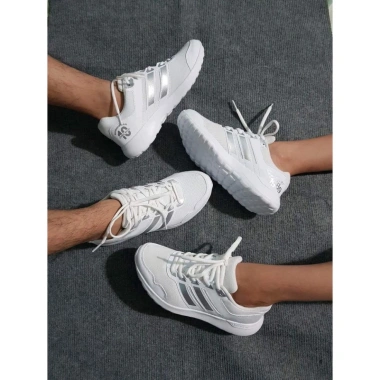 Giày Thể Thao Couple Nam Nữ - Free Ship, Giá 690.000, Siêu Nhẹ và Thoải Mái 4