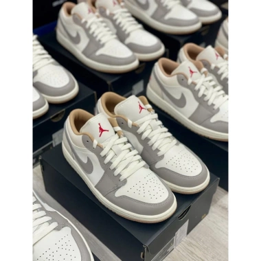Giày Thể Thao J1 Low Red College Grey 553.558-169 Xám Trắng FLEX SHOES - Đế nhẹ, ống thấp, Giá chỉ 2.8 triệu 7