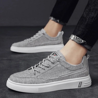 Giày Thể Thao Nam Canvas Thoáng Khí Đế Cao Su êm Ái AG145 – Giá 306.900 VND