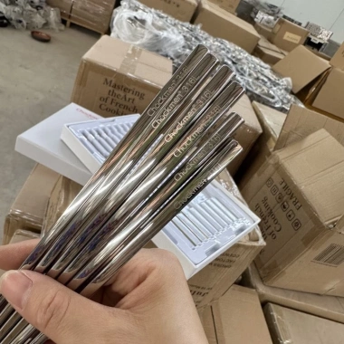 Hộp 10 Đôi Đũa Inox 316L Chockmen Vuông Chống Trơn Trượt Cao Cấp Giá Ưu Đãi 299.000₫ 8 Hộp 10 Đôi Đũa Inox 316L Chockmen Vuông Chống Trơn Trượt Cao Cấp Giá Ưu Đãi 299.000₫ 8