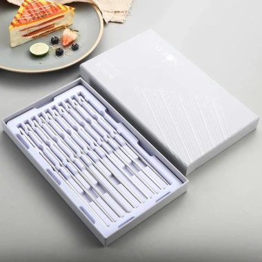 Hộp 10 đôi đũa vuông inox 316L Oyatton khắc laser chống trơn trượt không ẩm mốc giá ưu đãi 295.000₫