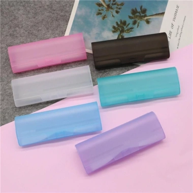 Hộp đựng kính Happyleaf nhựa trong suốt siêu nhẹ, dễ mang theo – Giá chỉ 40.716₫