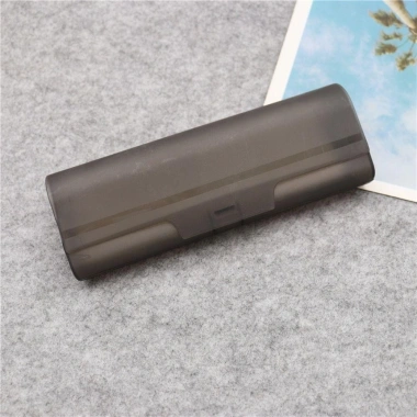 Hộp đựng kính Happyleaf nhựa trong suốt siêu nhẹ, dễ mang theo – Giá chỉ 40.716₫