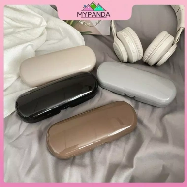 Hộp đựng kính MYPANDA màu kem nhẹ nhàng, sinh viên du lịch, giá 46.980₫ 6 Hộp đựng kính MYPANDA màu kem nhẹ nhàng, sinh viên du lịch, giá 46.980₫ 6