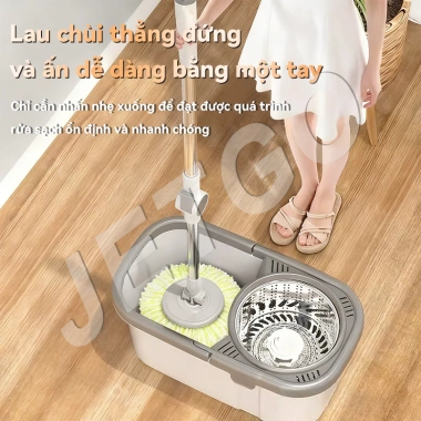 JETGO Cây lau nhà xoay thép không gỉ, microfibre siêu hút nước, bánh xe kèm thùng 7 JETGO Cây lau nhà xoay thép không gỉ, microfibre siêu hút nước, bánh xe kèm thùng 7