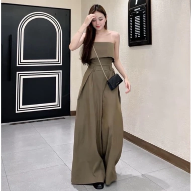 Jumpsuit quây cup ngực chiết eo, quần ống rộng trẻ trung sang trọng - Giá chỉ 324.000đ