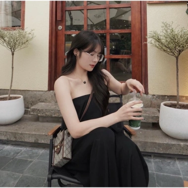 Jumpsuit quây cup ngực chiết eo, quần ống rộng trẻ trung sang trọng - Giá chỉ 324.000đ
