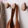 JUNYUE88US 4 móc gỗ óc chó & sồi nguyên khối – thiết kế đơn giản, tay cầm đục lỗ, treo tường lưu trữ áo khoác, giá 268.400₫