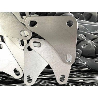 Ke Góc Lắp Kệ Sắt V Lỗ Đa Năng - Giá Chỉ 1000 VND - Lắp Đặt Dễ Dàng 6 Ke Góc Lắp Kệ Sắt V Lỗ Đa Năng - Giá Chỉ 1000 VND - Lắp Đặt Dễ Dàng 6