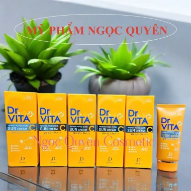 Kem chống nắng Dr.Vita Day Cell SPF50+ PA+++ - Bảo vệ da toàn ngày, không bít tắc, giảm giá 280k 3 Kem chống nắng Dr.Vita Day Cell SPF50+ PA+++ - Bảo vệ da toàn ngày, không bít tắc, giảm giá 280k 3