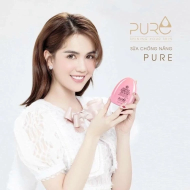 Kem chống nắng Pure Essence 50ml SPF cao không gây bít tắc, giảm giá chỉ 439.000đ 10 Kem chống nắng Pure Essence 50ml SPF cao không gây bít tắc, giảm giá chỉ 439.000đ 10