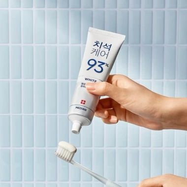Kem Đánh Răng Median IQ 93% Trắng Răng Màu Bạc 120g - Chính hãng, 65.000₫ 5