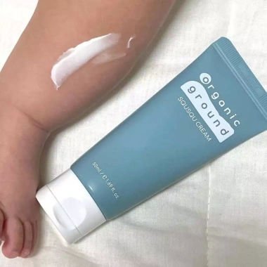 Kem dưỡng ẩm SQUSQU Organic Ground 50ml - Dưỡng ẩm sâu, hữu cơ, giá 322.000₫ 5 Kem dưỡng ẩm SQUSQU Organic Ground 50ml - Dưỡng ẩm sâu, hữu cơ, giá 322.000₫ 5