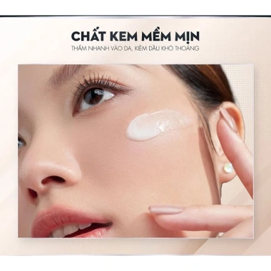 Kem Lót Kiềm Dầu Catrice Primer 30ml - Dưỡng ẩm, làm đều màu da, 209.000₫