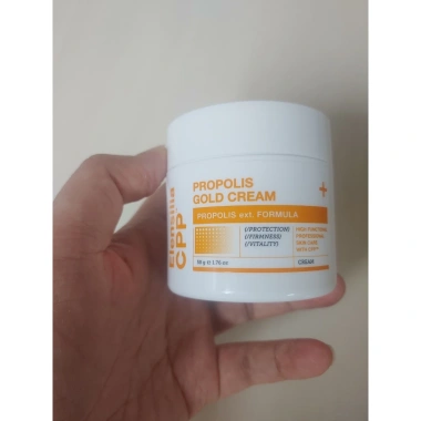 Kem vàng keo ong Elensilia CPP 50g - Dưỡng ẩm, sáng da, giảm nếp nhăn, 792.576₫ 2 Kem vàng keo ong Elensilia CPP 50g - Dưỡng ẩm, sáng da, giảm nếp nhăn, 792.576₫ 2