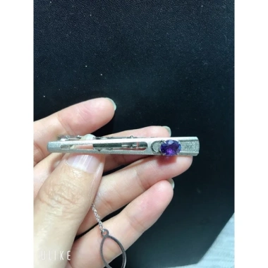 Kẹp cà vạt thời trang, chất liệu kim loại bền, giá chỉ 20.000 VND - Giá gốc 24.800 VND 9 Kẹp cà vạt thời trang, chất liệu kim loại bền, giá chỉ 20.000 VND - Giá gốc 24.800 VND 9