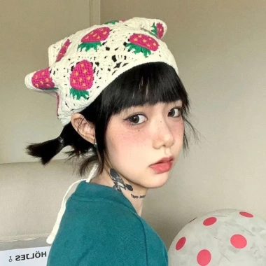 Khăn Băng Đô Len Hoa, Tam Giác Họa Tiết Đẹp Hot 2.024 - Du lịch sang trọng cho nàng Thảo Chi