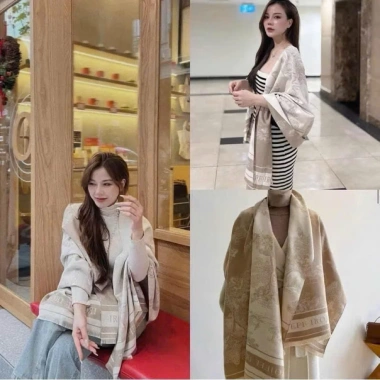 Khăn dạ họa tiết hoa 3 màu – Siêu mềm, giá chỉ 138.800đ, giảm mạnh 3 Khăn dạ họa tiết hoa 3 màu – Siêu mềm, giá chỉ 138.800đ, giảm mạnh 3