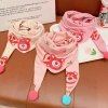 Khăn quàng cổ họa tiết gấu dâu cotton hai lớp thời trang thu đông cho bé, giá chỉ 58.435₫