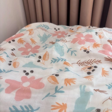 Khăn Sợi Tre 4 Lớp Không Xù, Không Co, Dùng Ngay, Không Cần Giặt Bé - Túi Zip 3 Khăn Sợi Tre 4 Lớp Không Xù, Không Co, Dùng Ngay, Không Cần Giặt Bé - Túi Zip 3