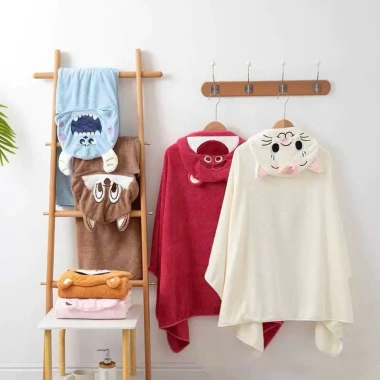 Khăn tắm choàng hoạt hình dễ thương cho bé trai, bé gái – chỉ 99.900đ 4 Khăn tắm choàng hoạt hình dễ thương cho bé trai, bé gái – chỉ 99.900đ 4