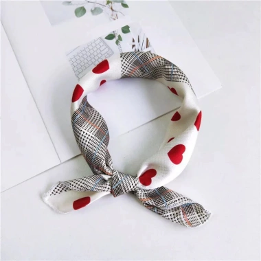 Khăn Turban Lụa Vuông 50x50cm - Họa Tiết Động Vật, Thắt Nơ, Đa Năng Công Sở và Quấn Tóc 9 Khăn Turban Lụa Vuông 50x50cm - Họa Tiết Động Vật, Thắt Nơ, Đa Năng Công Sở và Quấn Tóc 9