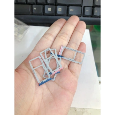 Khay SIM Huawei Nova 2+ 63.000đ (giá gốc 81.270đ) - Tương thích chuẩn, lắp nhanh
