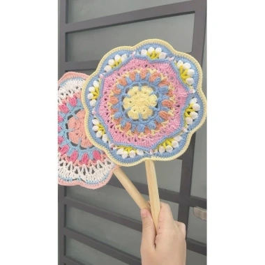 Khung quạt cổ trang đa mẫu Quạt triền hoa, cưới len, kẽm nhung giá 35.000đ 9