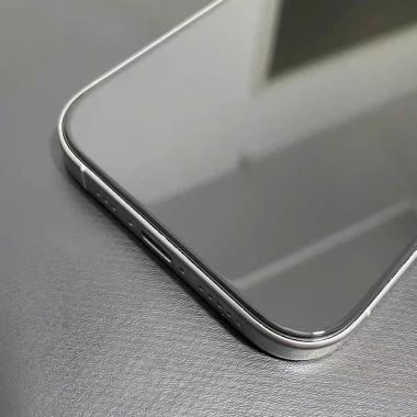 Kính cường lực full viền không lém màn 3D Cuver siêu cứng cho iPhone 16 Pro/Pro Max – 115.000₫ (giảm từ 138.000₫) 3