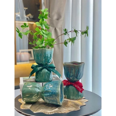 Lọ hoa bó hoa thủ công Bát Tràng - gốm Randon, kèm nơ xinh, giá chỉ 199.000đ (giảm 20%)