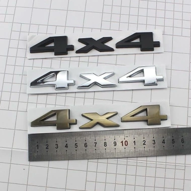 Logo chữ nối 4x4 cao cấp – Trang trí Jeep, Ford, Toyota, Honda, Nissan, chỉ 99.000₫