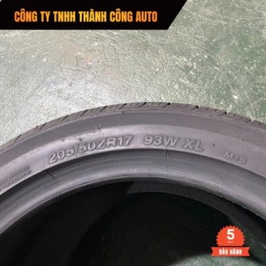 Lốp LANDSPIDER 205/50R17 chính hãng - êm ái cho Mazda 3, Ford Focus, Kia Cerato - Giá ưu đãi 1,765,000₫ 3 Lốp LANDSPIDER 205/50R17 chính hãng - êm ái cho Mazda 3, Ford Focus, Kia Cerato - Giá ưu đãi 1,765,000₫ 3