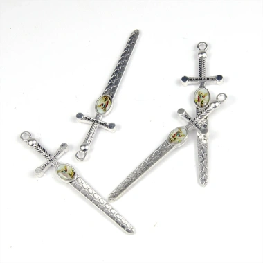 Mặt Dây Chuyền Archangel Michael Sword - Vòng Cổ Gothic Charm, Phụ Kiện Thời Trang Vòng Tay DIY, Giá Ưu Đãi 61.600 VND 3
