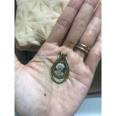 Mặt dây chuyền cameo nữ khắc tinh xảo, sang trọng - Giá chỉ 40.000đ (giảm từ 50.000đ)