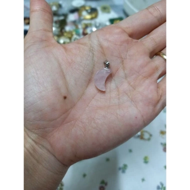 Mặt dây chuyền thời trang nữ thiết kế sang trọng, giảm giá còn 25.000đ