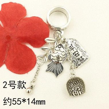 Mặt dây chuyền và vòng tay tua rua thiết kế hoa nở, khóa cá sấu chắc chắn - Giá chỉ 52.026đ