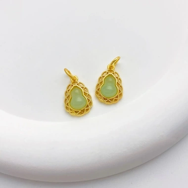 Mặt Dây Chuyền Vàng 18k Hoa Sen Ngọc Bích Độc Đáo - Giá ưu đãi 17.139 VND 10