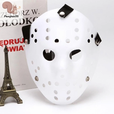 Mặt nạ Jason trắng mới Freddie Vs. - Đồ Halloween COD giá ưu đãi 43,308₫
