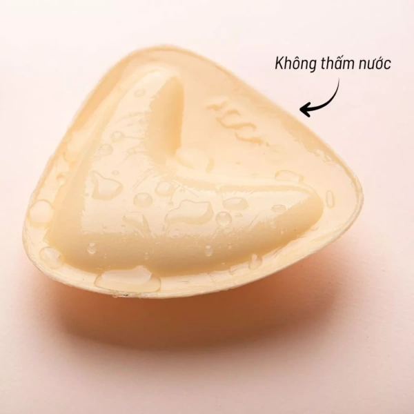 Trải nghiệm thực tế với miếng dán nâng ngực tam giác Adore keo 2 mặt: cảm giác, độ ổn định và phong cách