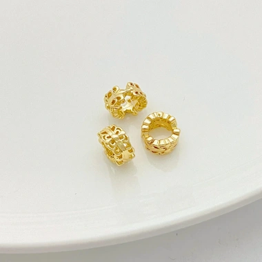 Miếng Đệm Hạt 14K Vàng Bảo Quản Đôi Mặt Ren Cánh Hoa Handmade - Giá chỉ 15.979₫
