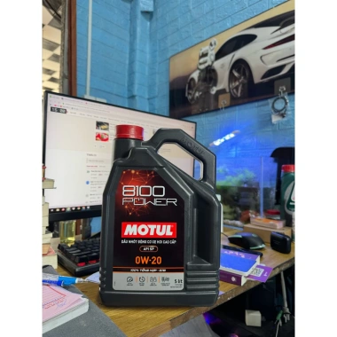 Motul 8.100 0W20 ester tổng hợp - Tiết kiệm nhiên liệu, bảo vệ động cơ, giá 1.6 triệu