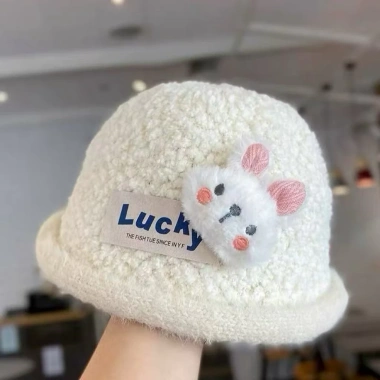 Mũ lông hình thỏ cho bé 5-10 tuổi - phong cách quốc, giảm giá 21% chỉ 62.100 VND