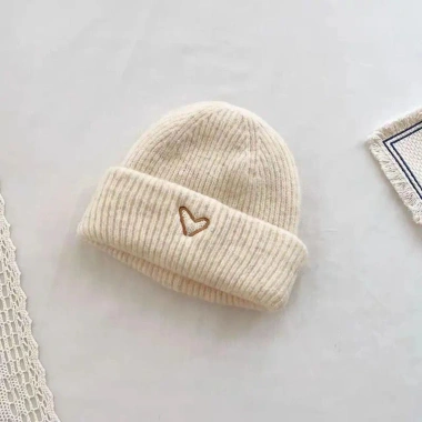 Mũ thêu trái tim dệt kim bé gái, len màu trơn, móc bonnet, giảm còn 56.900₫