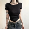 Mua 2 áo tặng dây chuyền – Áo Croptop cổ vuông 2 khoen lưng mút ngực 94.050₫ 2