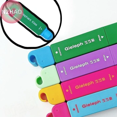 N2HAO 12ml Bút Tẩy Vết Bẩn Di Động Nhanh Cho Quần Áo Vải Giá Ưu Đãi 107.470₫ 4