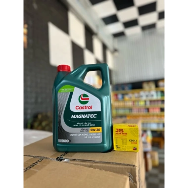 Nhớt Castrol Magnatec Combo Mazda 3-6 tại MrDan - Giá 950.000, bảo vệ động cơ