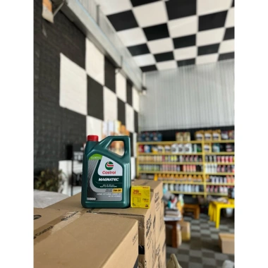 Nhớt Castrol Magnatec Combo Mazda 3-6 tại MrDan - Giá 950.000, bảo vệ động cơ 4 Nhớt Castrol Magnatec Combo Mazda 3-6 tại MrDan - Giá 950.000, bảo vệ động cơ 4